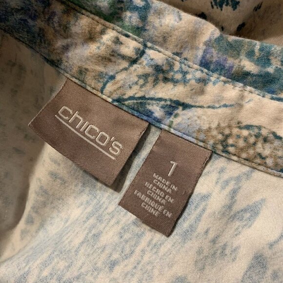Chico's. Size 1 (S-M). Roll Tab Cuff. Cotton/Sp. Button Up. Back Vent. B74 - Picture 3 of 6